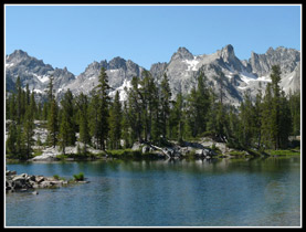 Tarn Before Alice Lake 096